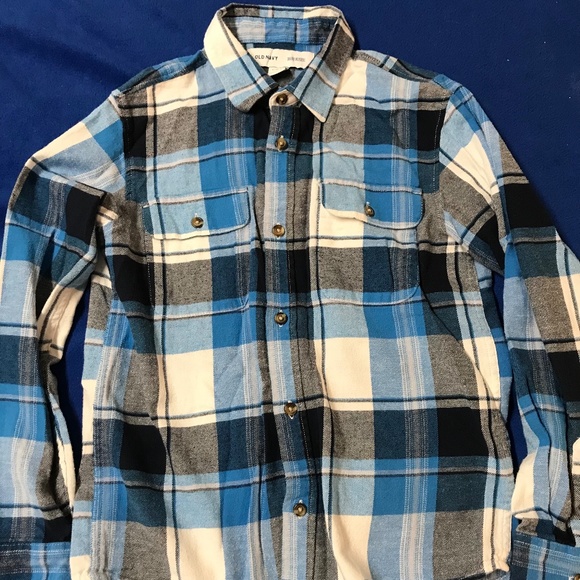 THREE! Old Navy/Gap boys long sleeve shirts - Picture 6 of 9